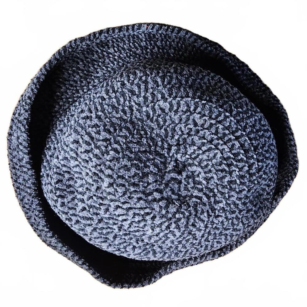Unisex Black and Gray Acrylic Knit Bucket Hat